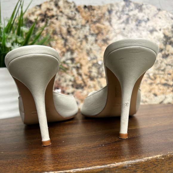 GIA BORGHINI
GIA BORGHINI X Pernille Teisbaek Perni 04
Sandals size 38 US 8 - Picture 10 of 10